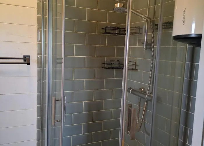 Caherhurley Chalet Tuamgraney